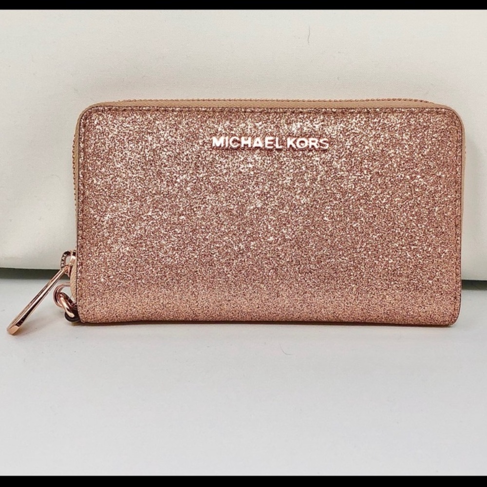 Michael Kors Rose Gold Glitter Wallet ✨